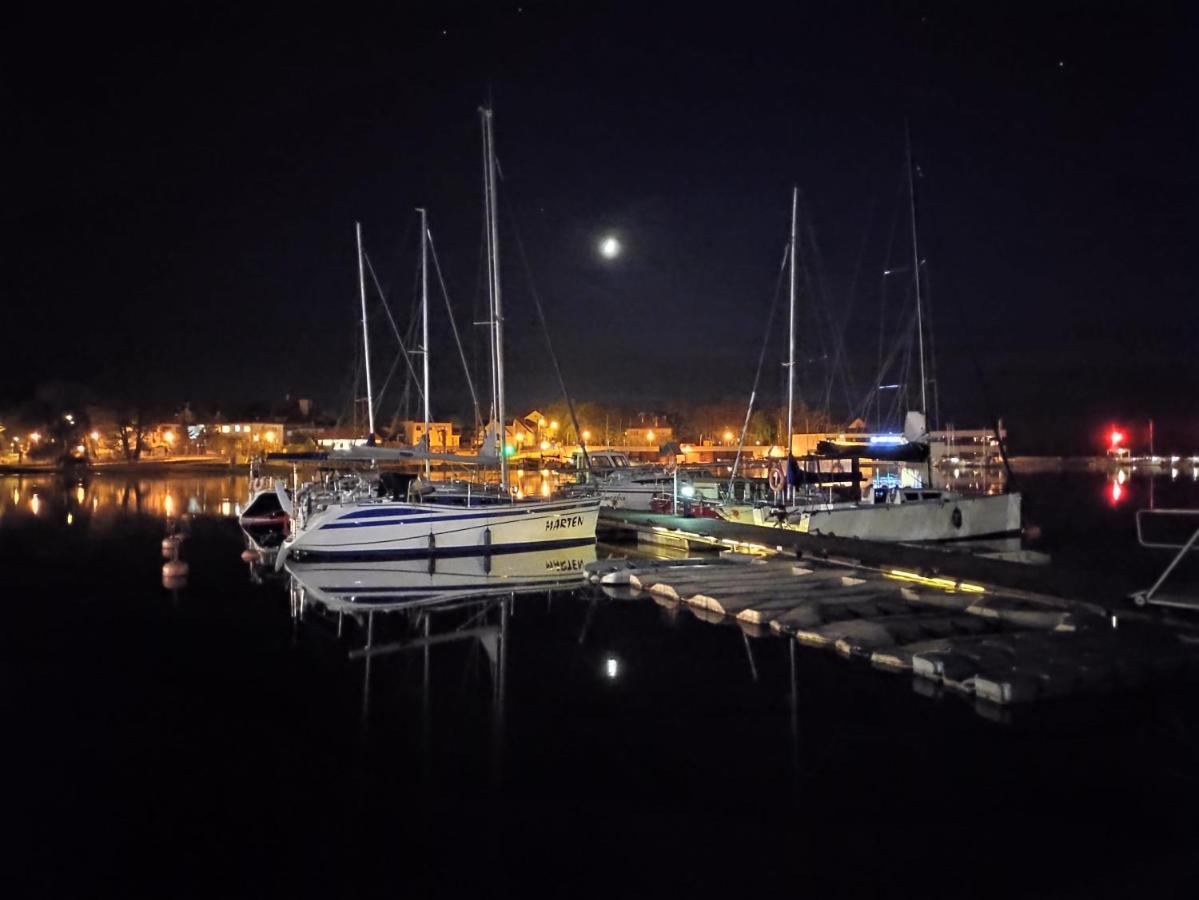 River View - Widok Na Wode, Parking W Hali, Winda, 3Pok I 5 Lozek, Klima, Netflix I Max, Centrum Iława Εξωτερικό φωτογραφία