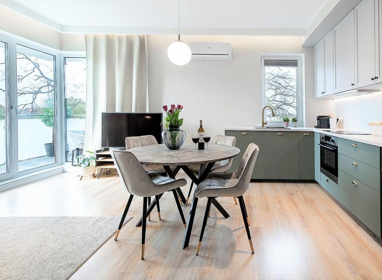 River View - Widok Na Wode, Parking W Hali, Winda, 3Pok I 5 Lozek, Klima, Netflix I Max, Centrum Iława Εξωτερικό φωτογραφία